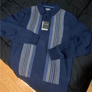 Van Heusen Men's Sweater in Navy and Gray Stripes